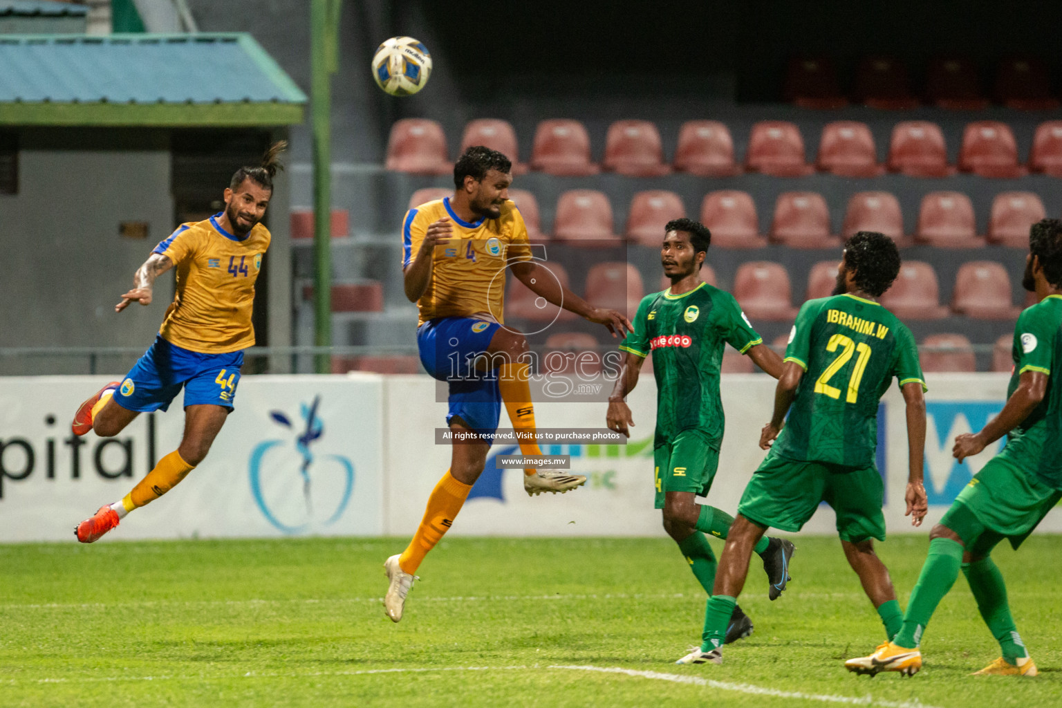 Maziya SRC vs Club Valencia in the Community Shield Match 2021/2022 on 15 December 2021 held in Male', Maldives. Photos: Hassan Simah / images.mv