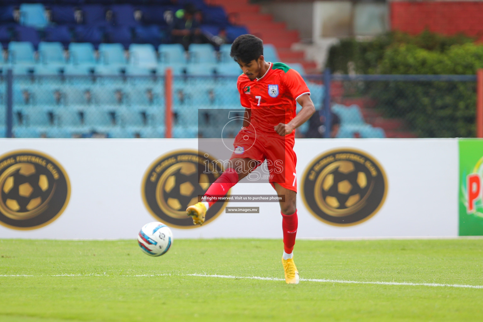 Kuwait vs Bangladesh in the Semi-final of SAFF Championship 2023 held in Sree Kanteerava Stadium, Bengaluru, India, on Saturday, 1st July 2023. Photos: Nausham Waheed, Hassan Simah / images.mv