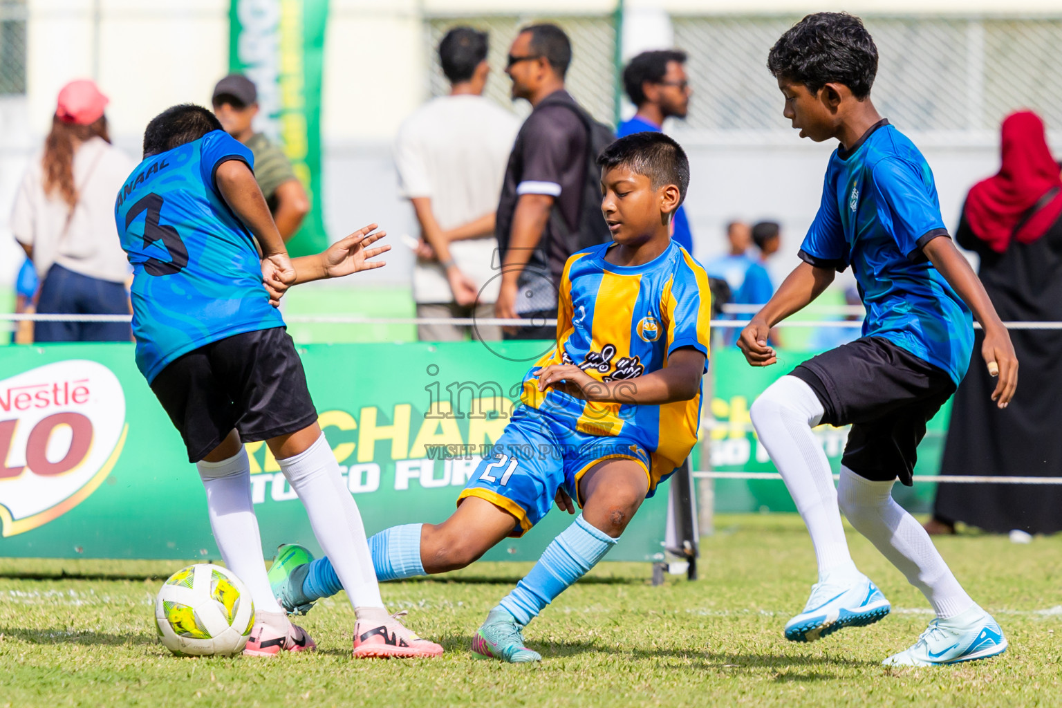 Day 1 of MILO Academy Championship 2025 (U-12) was held at Henveiru Stadium in Male', Maldives on Thursday, 1st May 2025. Photos: Nausham Waheed / images.mv