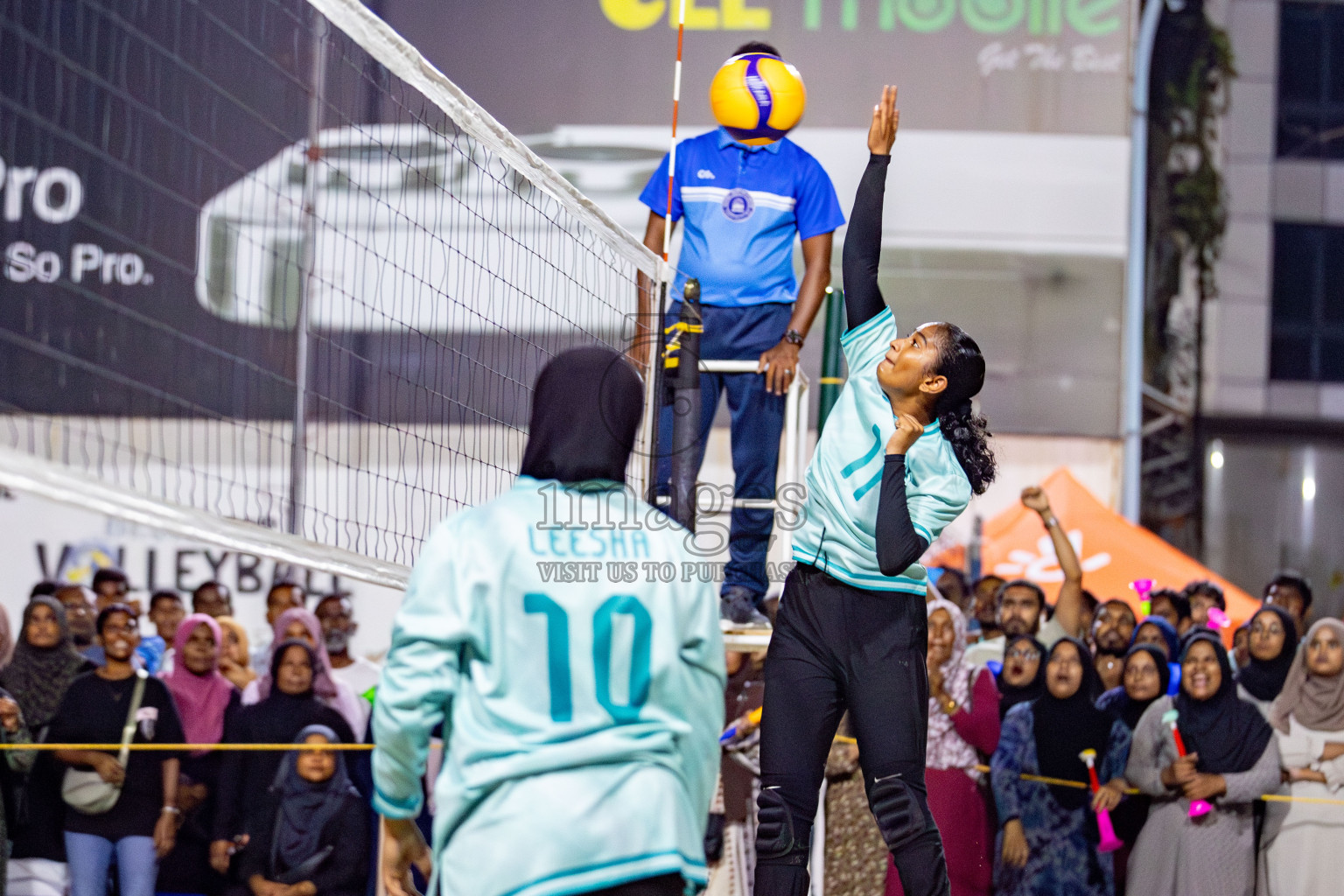 U19 Male and Atoll Girl's Finals in Day 9 of Interschool Volleyball Tournament 2024 was held in ABC Court at Male', Maldives on Saturday, 30th November 2024. Photos: Hassan Simah / images.mv