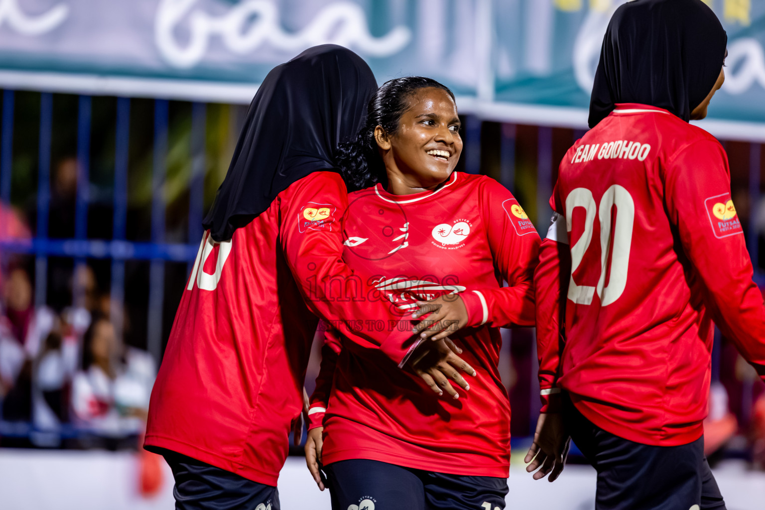 Goidhoo vs Dhonfan in the finals of Better in Baa Futsal Fiesta 2025 woman's division held in B. Eydhafushi, Maldives on Monday, 17th November 2025. Photos: Nausham Waheed / images.mv