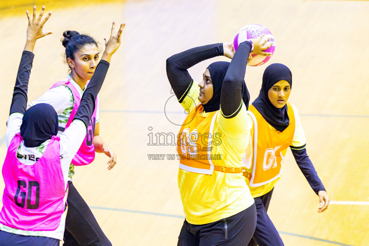 KYRC vs Sports Club Shining Star in Day 10 of National Netball Tournament 2025 held in Social Center at Male', Maldives on Tuesday, 27th May 2025. Photos: Nausham Waheed / images.mv
