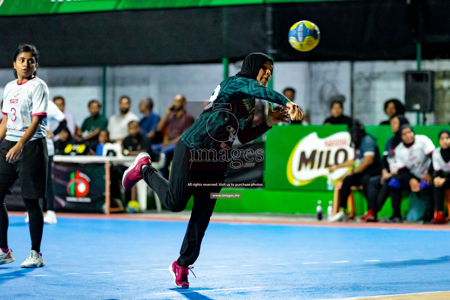 Finals of Milo 9th National Handball Tournament 2022 held in National Handball Grounds, Male', Maldives on 15 November 2022 Photos: Hassan Simah / images.mv