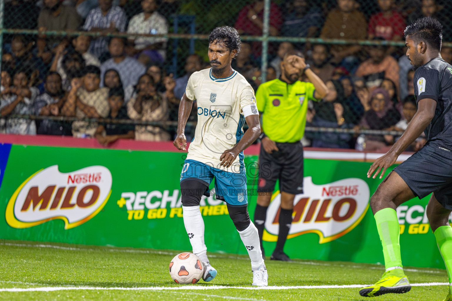 Road Recreation Club vs Team Naivaadhoo in Kings Cup of Club Maldives  2025 was held in Rehendhi Futsal Ground, Hulhumale', Maldives on Saturday, 6th September 2025. Photos: Ismail Thoriq / images.mv