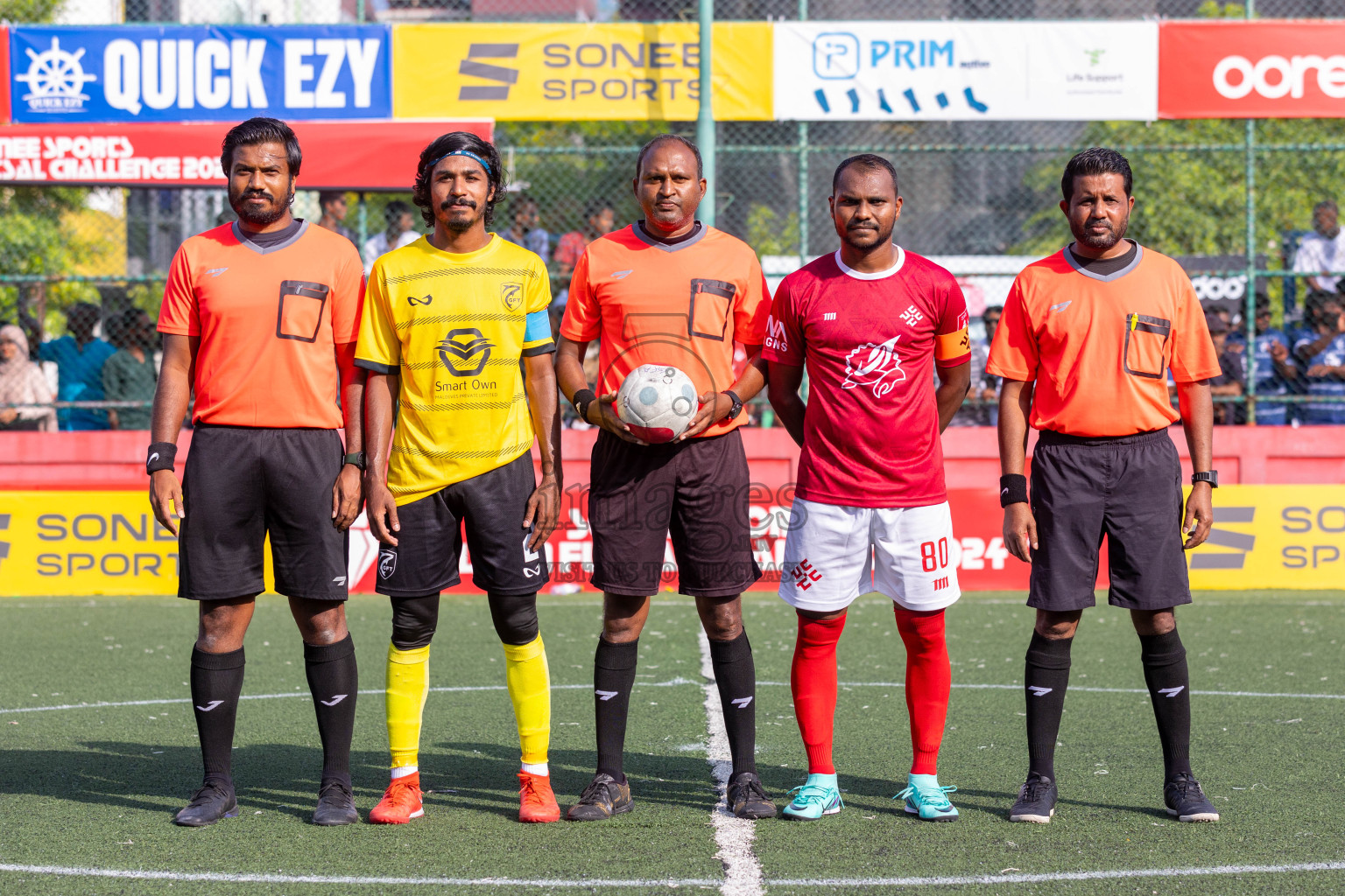 K Gaafaru vs K Kaashidhoo in Day 19 of Golden Futsal Challenge 2024 was held on Friday, 2nd February 2024, in Hulhumale', Maldives
Photos: Ismail Thoriq / images.mv