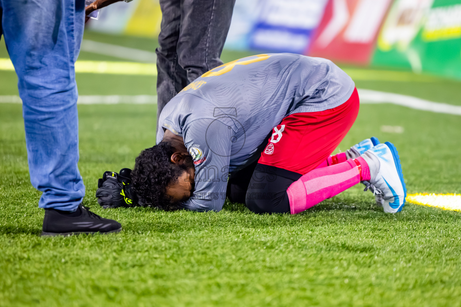 Arena vs Hawks in the Final of Milo Sector League 2025 was held in Rehendhi Futsal Ground, Hulhumale', Maldives on Tuesday, 18th November 2025. Photos: Nausham Waheed  / images.mv