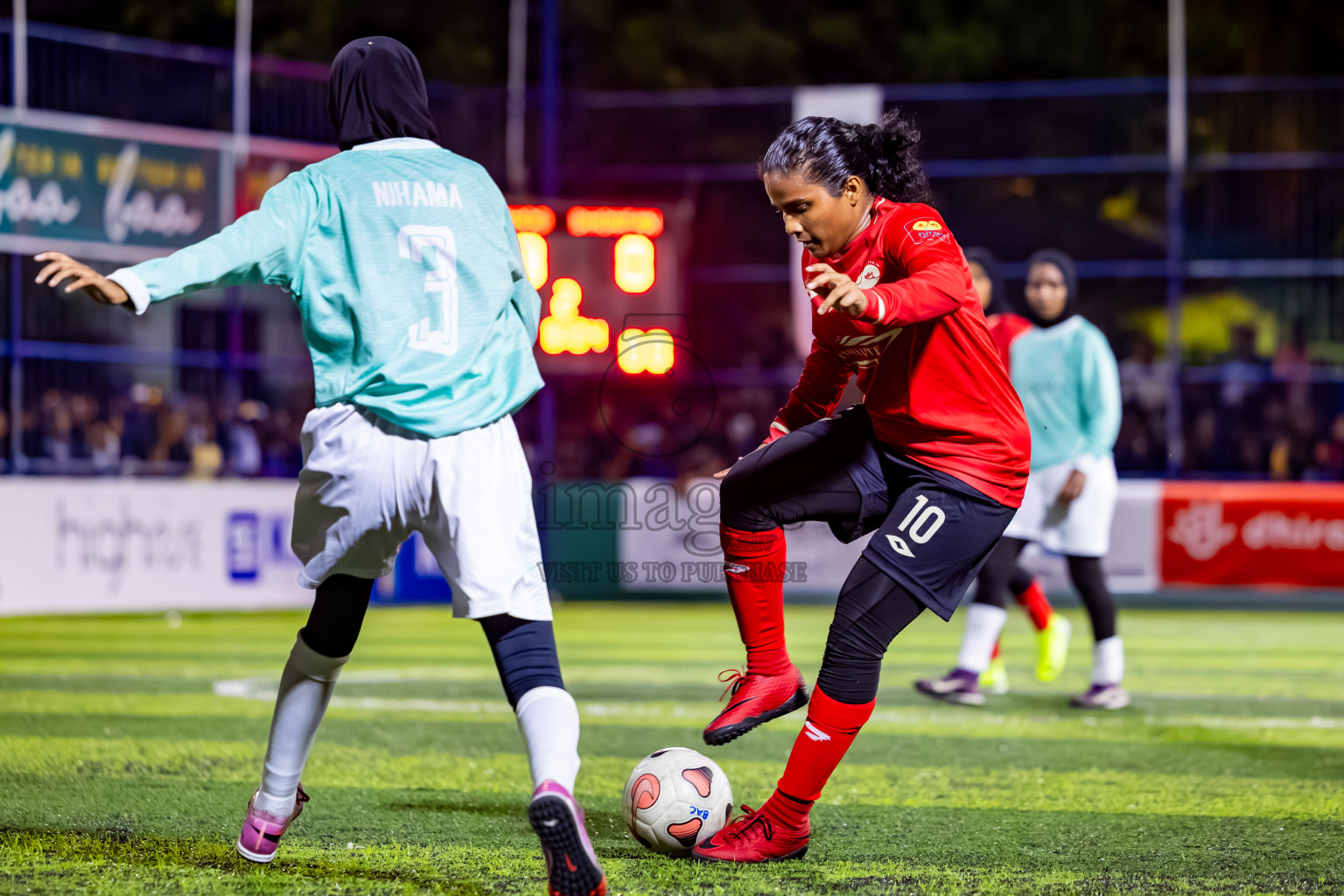 Goidhoo vs Dhonfan in the finals of Better in Baa Futsal Fiesta 2025 woman's division held in B. Eydhafushi, Maldives on Monday, 17th November 2025. Photos: Nausham Waheed / images.mv