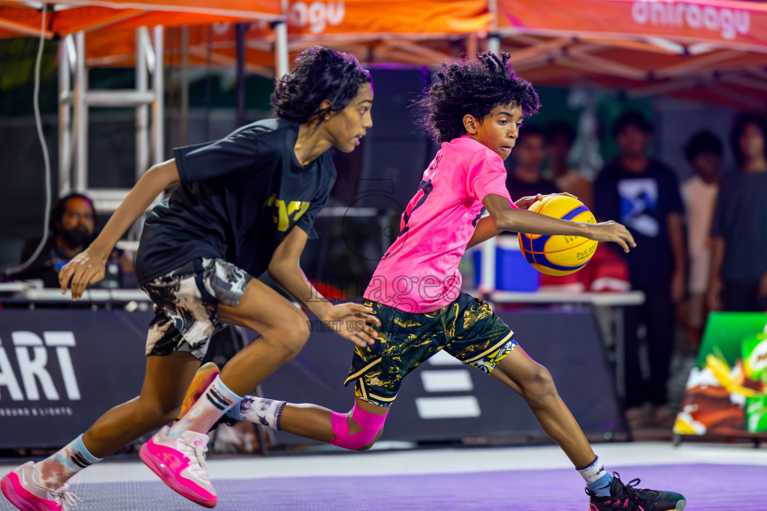 Day 7 of MILO Ramadan 3x3 Challenge 2024 was held in Ekuveni Outdoor Basketball Court at Male', Maldives on Monday, 18th March 2024.
Photos: Mohamed Mahfooz Moosa / images.mv