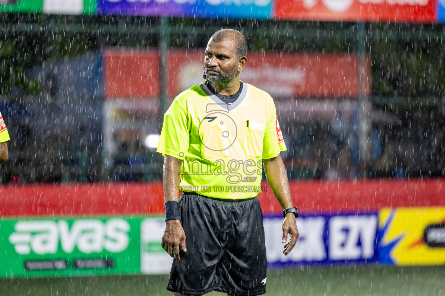 L. Isdhoo VS L. Mundoo in Day 18 of Golden Futsal Challenge 2025 was held on Wednesday, 22nd January 2025, in Hulhumale', Maldives. Photos: Nausham Waheed / images.mv