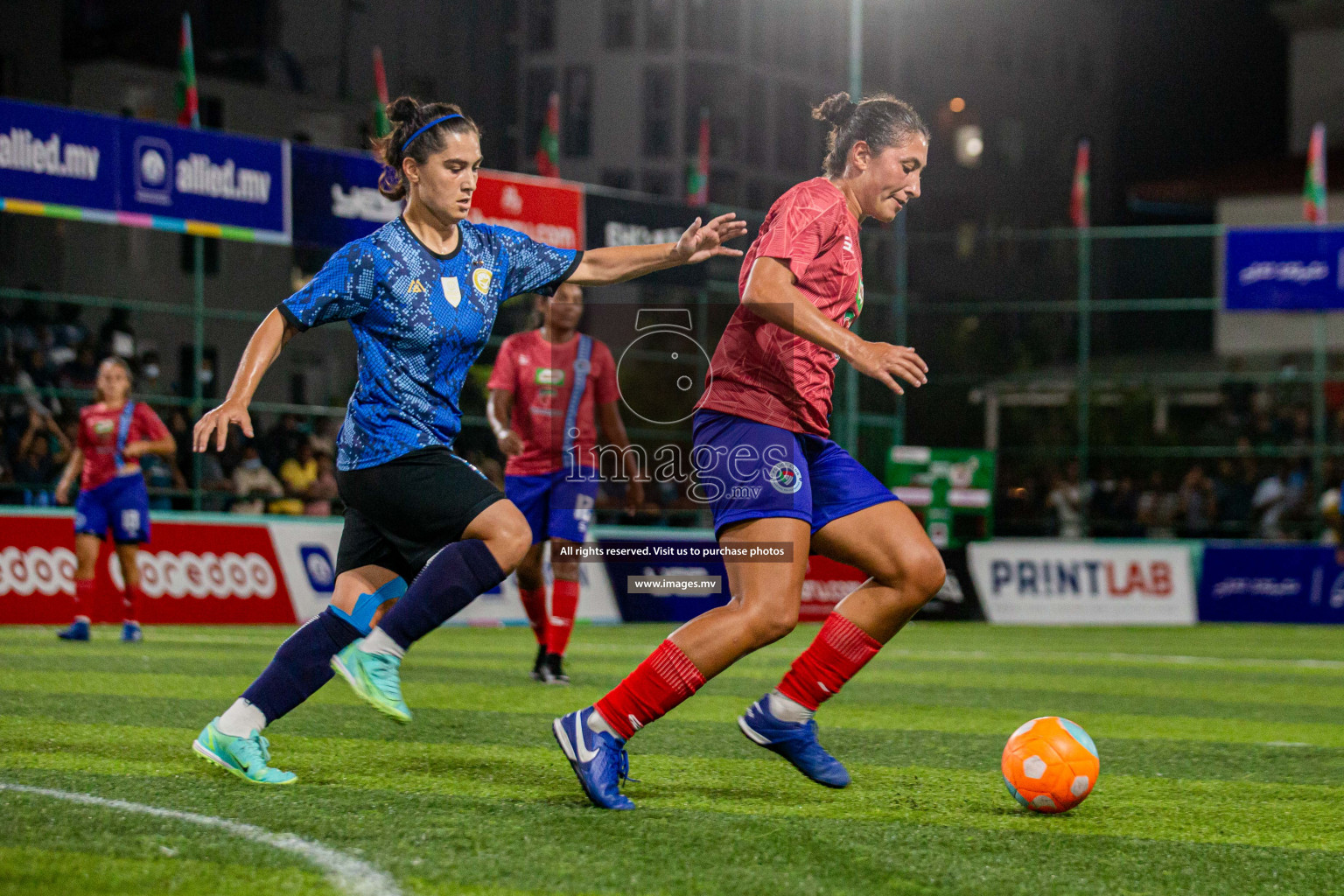 MPL vs Police Club in the Semi Finals of 18/30 Women's Futsal Fiesta 2021 held in Hulhumale, Maldives on 14th December 2021. Photos: Shuu Abdul Sattar / images.mv