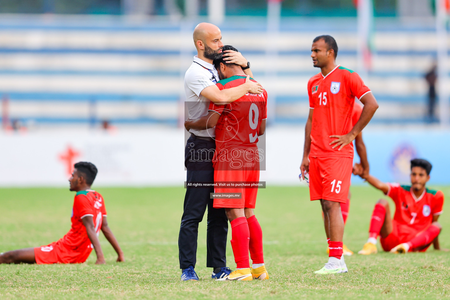 Kuwait vs Bangladesh in the Semi-final of SAFF Championship 2023 held in Sree Kanteerava Stadium, Bengaluru, India, on Saturday, 1st July 2023. Photos: Nausham Waheed, Hassan Simah / images.mv