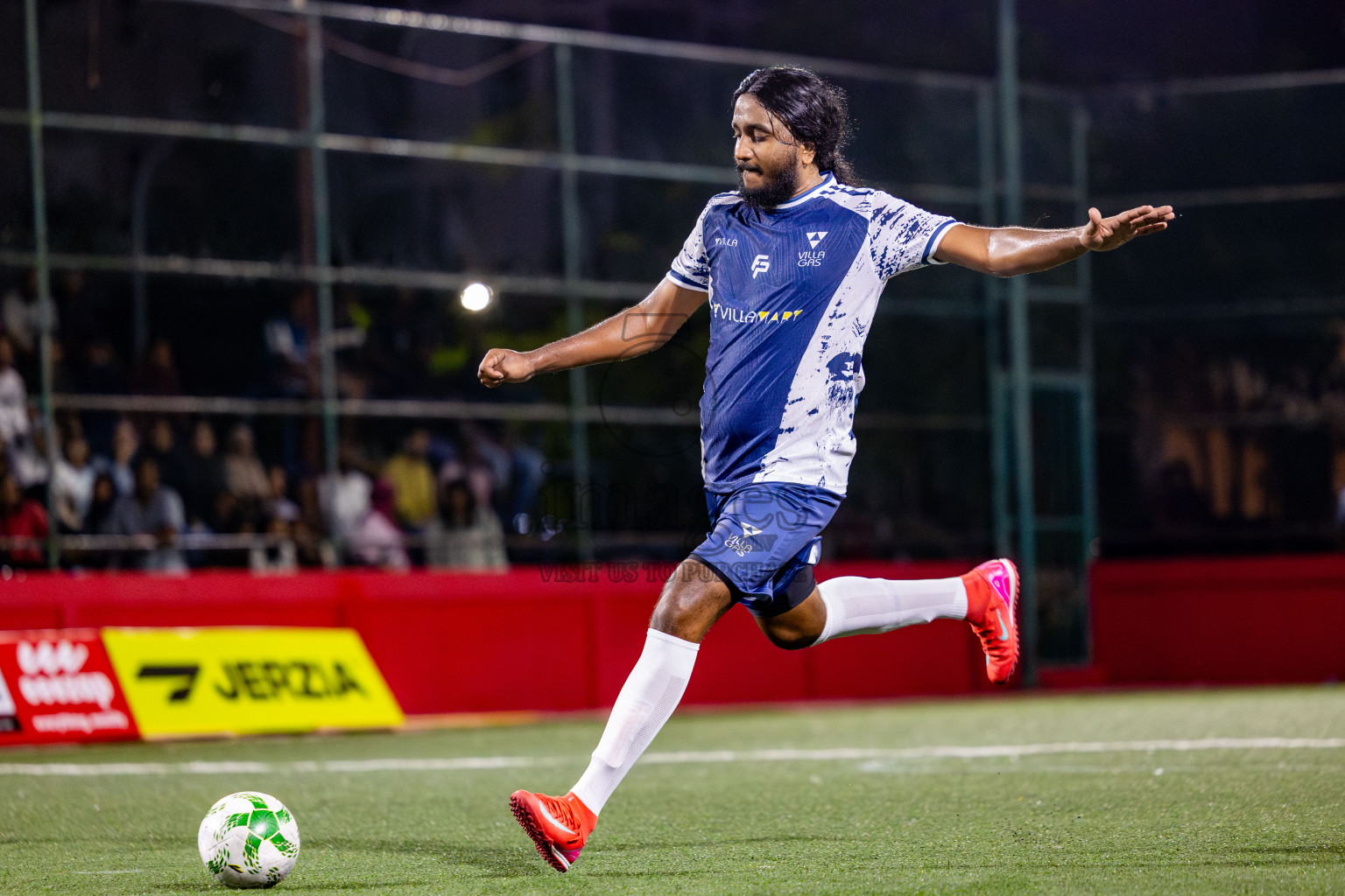 Trade Club vs Villa Travels in Day 3 of Office League 2025 was held on Friday, 18th April 2025 in Hulhumale', Maldives. Photos: Nausham Waheed / images.mv