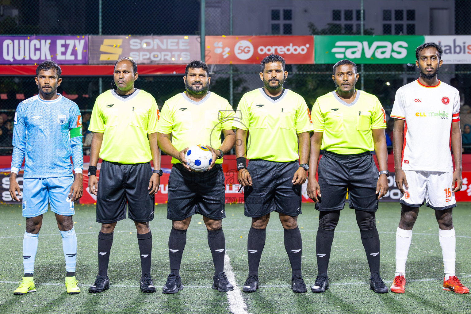HA Dhidhdhoo vs HA Maarandhoo in Haa Alifu Atoll Semi Final on Day 23 of Golden Futsal Challenge 2025 was held on Monday , 27th January 2025, in Hulhumale', Maldives.
Photos: Ismail Thoriq / images.mv