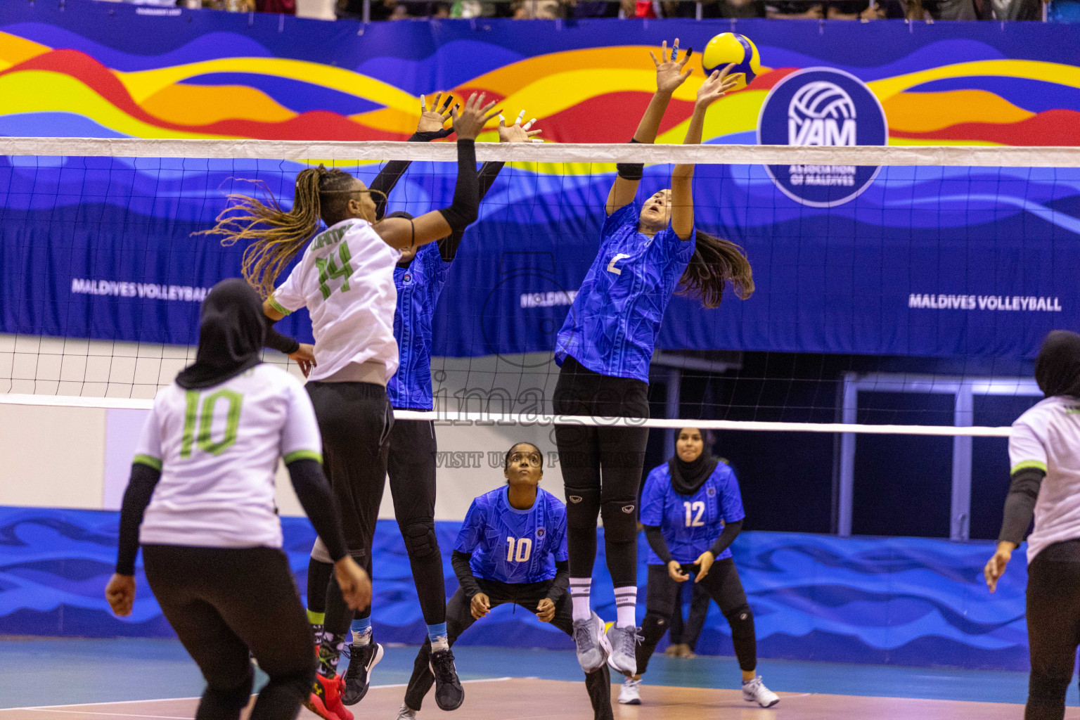 Final of Women's Division of Volleyball Association Cup 2023 held in Male', Maldives on Monday, 25th December 2023 at Social Center Indoor Hall Photos By: Nausham Waheed /images.mv