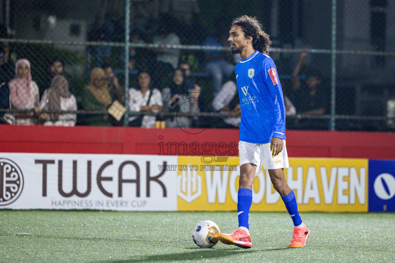 GA Dhevvadhoo vs GA Kolamaafushi in Day 8 of Golden Futsal Challenge 2025 was held on Sunday, 12th January 2025, in Hulhumale', Maldives
Photos: Ismail Thoriq / images.mv