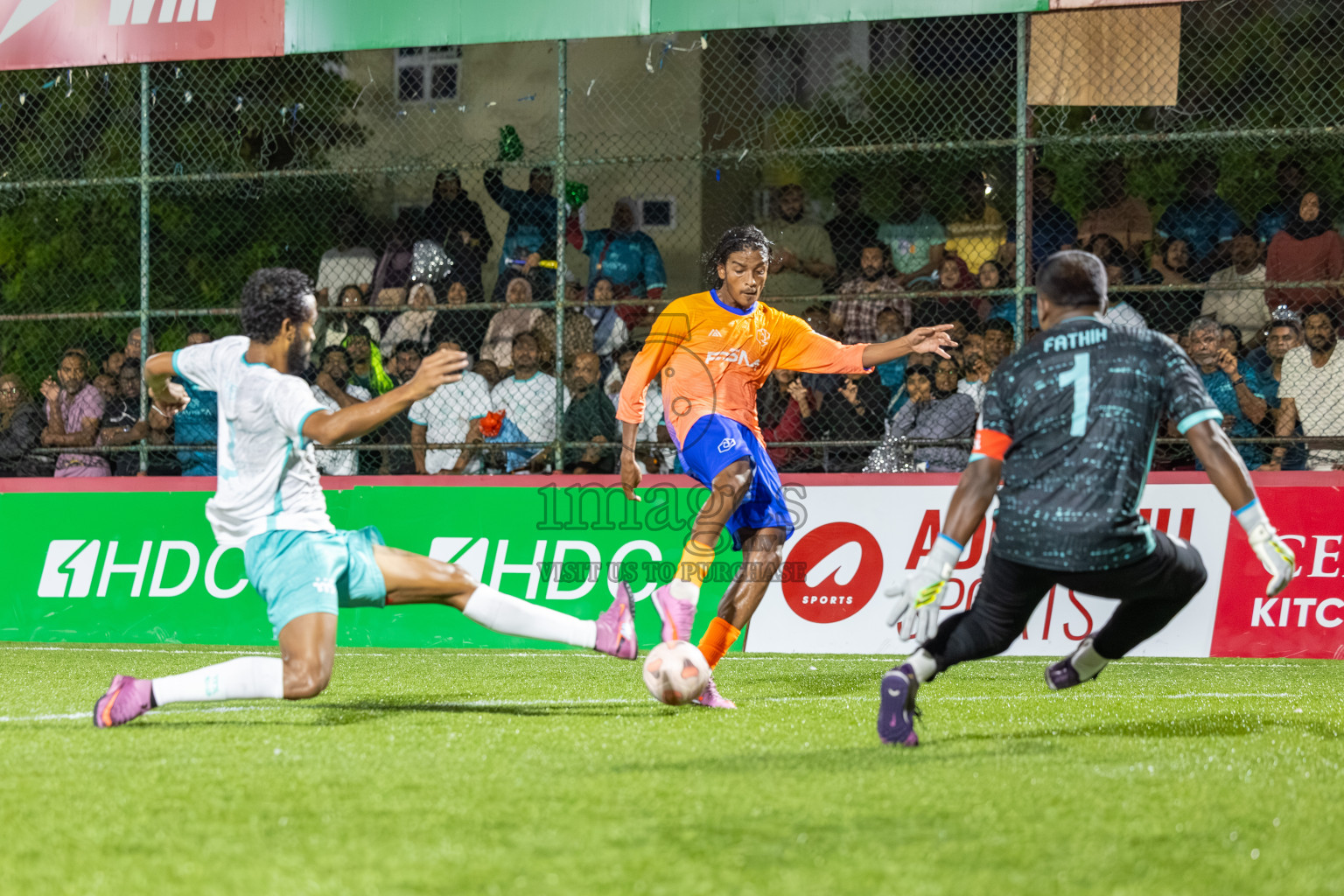 MPL vs Team FSM in Day 14 of Club Maldives Cup 2025 was held in Rehendhi Futsal Ground, Hulhumale', Maldives on Tuesday, 14th October 2025. Photos: Mohamed Mahfooz Moosa / images.mv