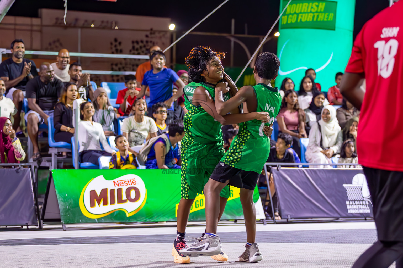 Day 3 of MILO Ramadan 3x3 Challenge 2024 was held in Ekuveni Outdoor Basketball Court at Male', Maldives on Thursday, 14th March 2024.
Photos: Ismail Thoriq / images.mv