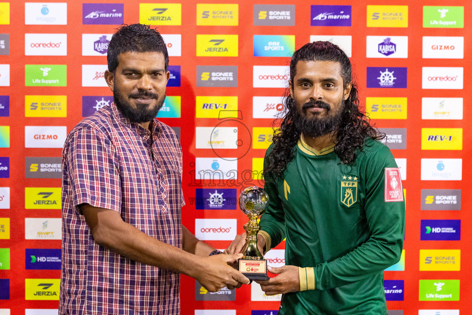 Th Thimarafushi vs Th Hirilandhoo in Day 3 of Golden Futsal Challenge 2024 was held on Wednesday, 17th January 2024, in Hulhumale', Maldives
Photos: Ismail Thoriq / images.mv