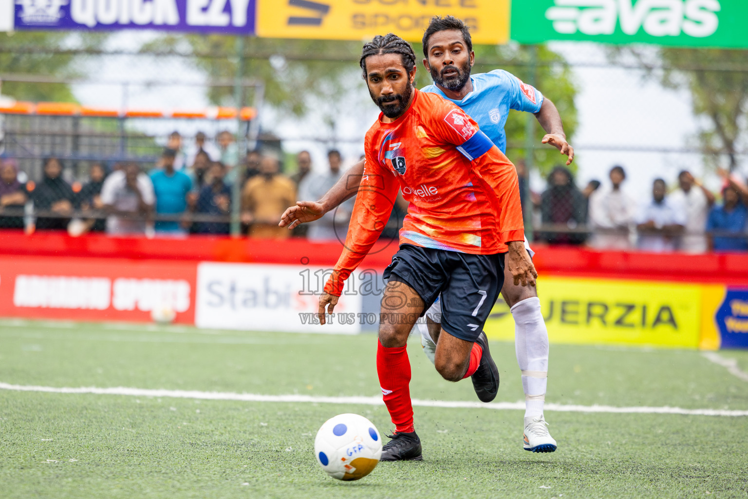 Sh Kanditheemu vs Sh Milandhoo in Day 21 of Golden Futsal Challenge 2025 was held on Saturday , 25th January 2025, in Hulhumale', Maldives.
Photos: Ismail Thoriq / images.mv
