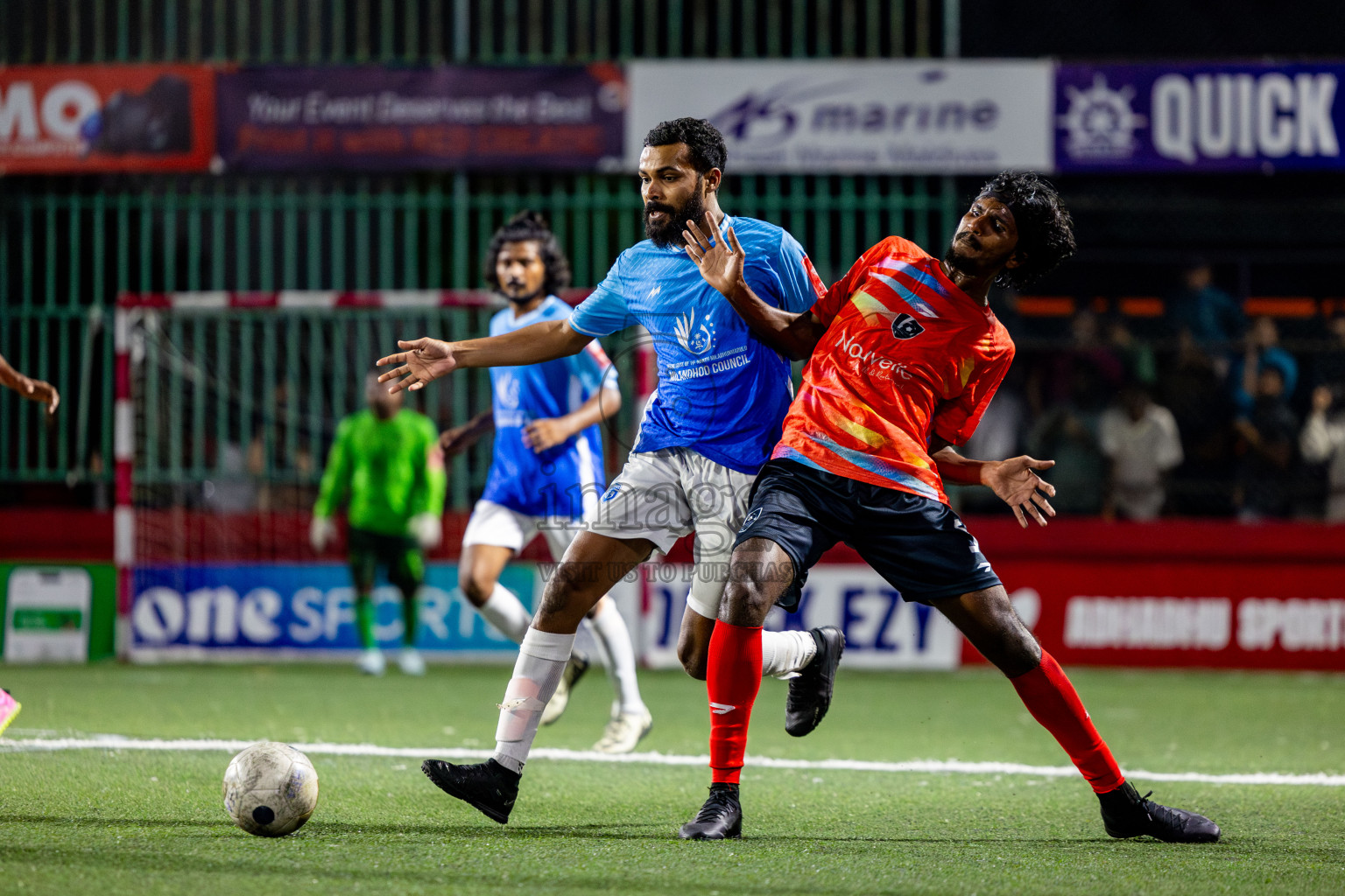 SH Milandhoo vs SH Kanditheemu in zone round on Day 32 of Golden Futsal Challenge 2025 was held on Wednesday , 5th February 2025, in Hulhumale', Maldives. Photos: Nausham Waheed / images.mv
