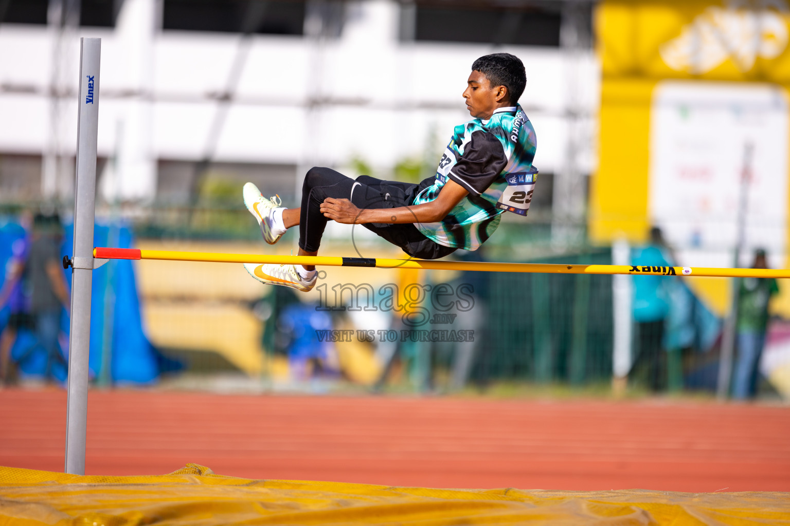 Day 1 of MWSC Interschool Athletics Championships 2024 held in Hulhumale Running Track, Hulhumale, Maldives on Saturday, 9th November 2024. Photos by: Ismail Thoriq / Images.mv