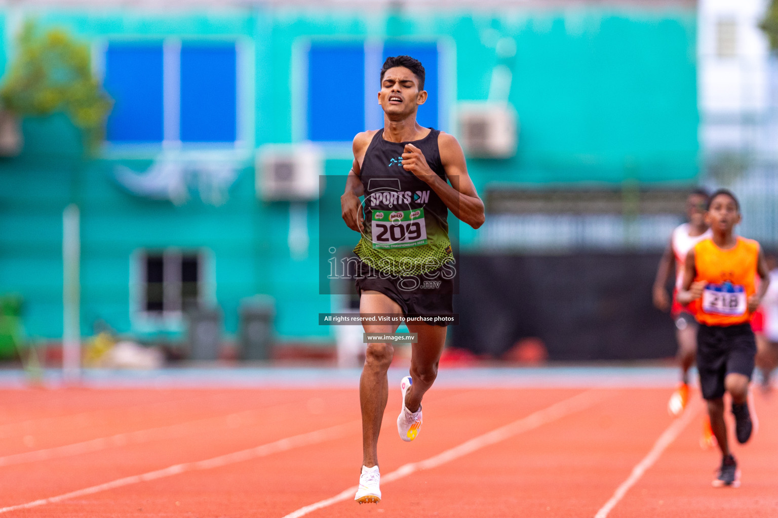 Day 2 of National Athletics Championship 2023 was held in Ekuveni Track at Male', Maldives on Friday, 24th November 2023. Photos: Nausham Waheed / images.mv