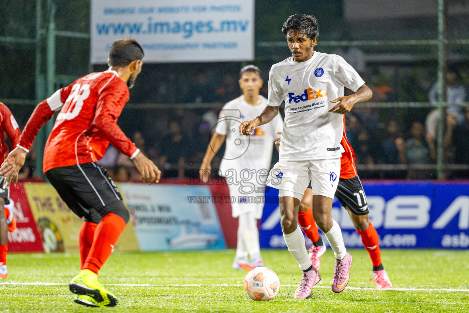 BML vs Club TTS in Day 9 of Club Maldives Cup 2025 was held in Rehendhi Futsal Ground, Hulhumale', Maldives on Thursday, 9th October 2025. Photos: Ismail Thoriq / images.mv