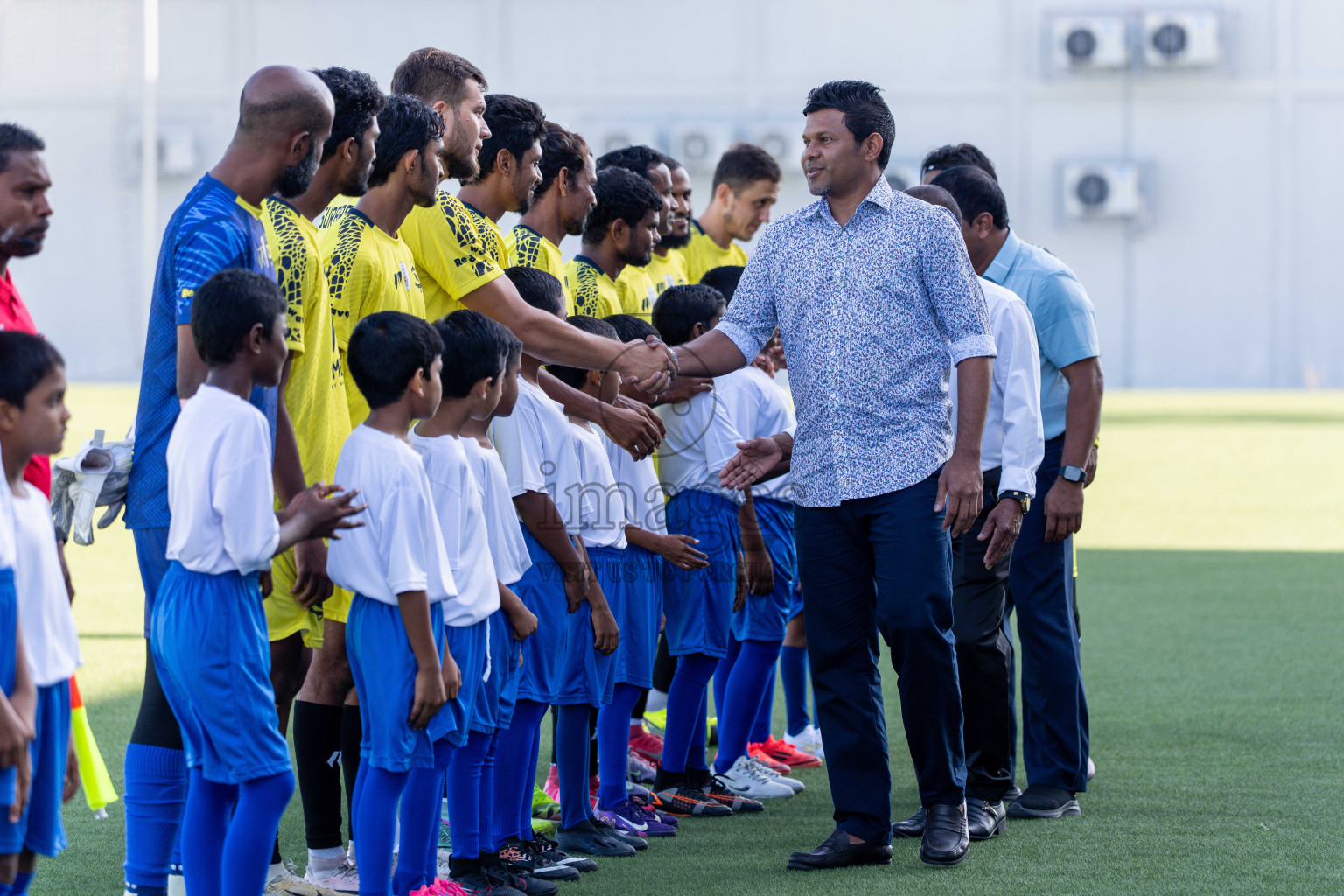 Final Match Irumathi Sports VS Velaa Sports Club in Day 9 of Eydhafushi Cup 2025 held in Eydhafushi Football Stadium at B. Eydhafushi, Maldives on Monday, 15th September 2025. Photos: Arif Rasheed / images.mv