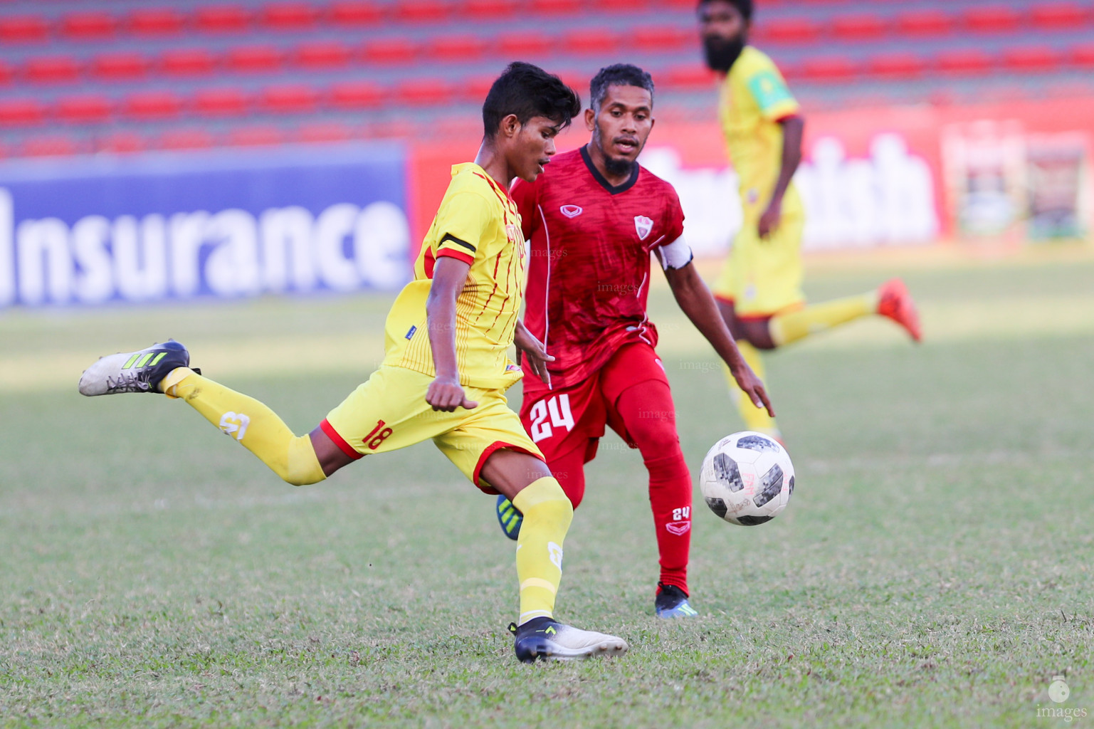 TC Sports Club vs Victory Sports Club in Dhiraagu Dhivehi Premier League 2018 in Male, Maldives, Monday  October 22, 2018. (Images.mv Photo/Suadh Abdul Sattar)