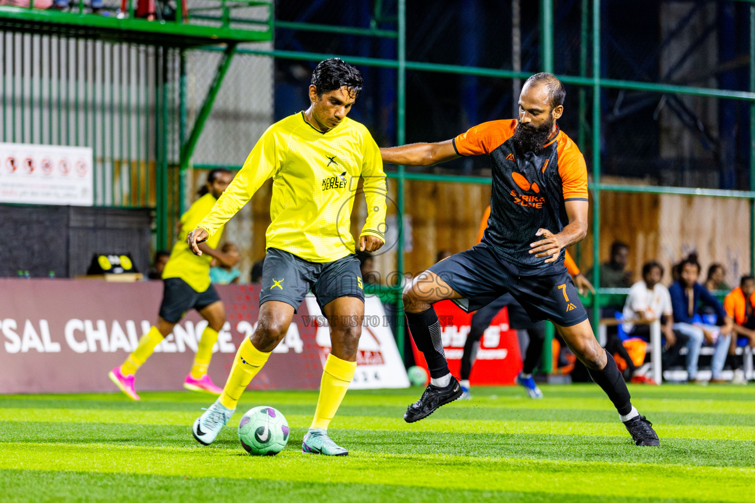 FC Calms vs Xephyrs in Day 1 of Quarter Finals of BG Futsal Challenge 2024 was held on Friday , 29th March 2024, in Male', Maldives Photos: Nausham Waheed / images.mv