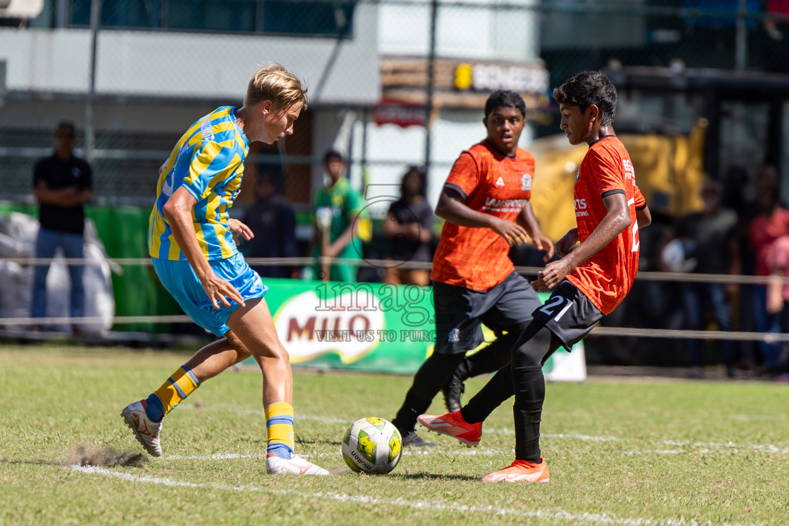 Day 3 of MILO Academy Championship 2024 (U-14) was held in Henveyru Stadium, Male', Maldives on Saturday, 2nd November 2024.
Photos: Hassan Simah / Images.mv