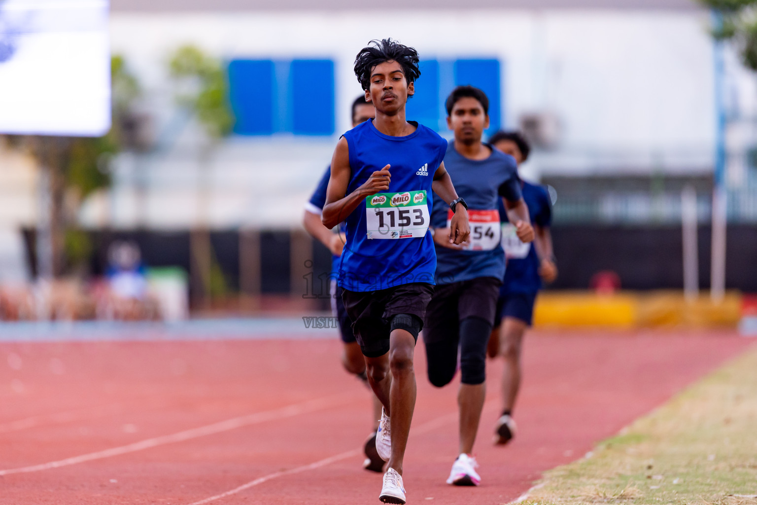 Day 1 of Inter-school Athletics Championship 2025 held in Ekuveni Synthetic Track, Male', Maldives on Monday, 06th October 2025. Photos by: Nausham Waheed / Images.mv