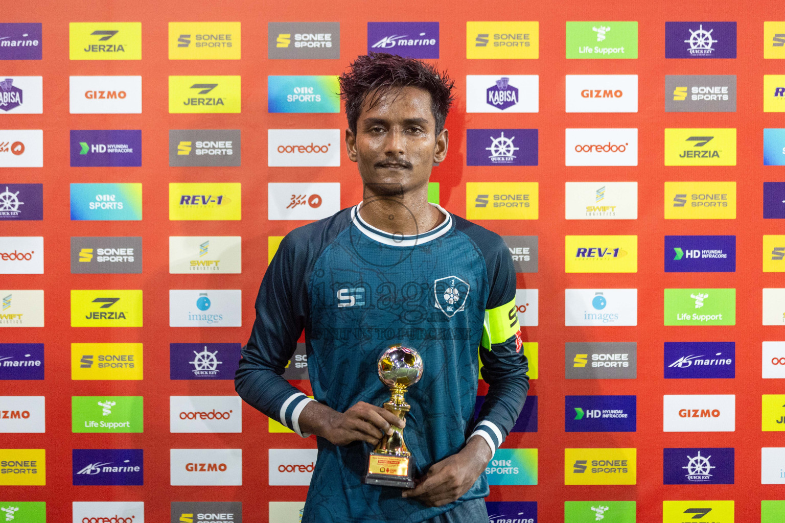 R Dhuvaafaru vs R Meedhoo in Day 8 of Golden Futsal Challenge 2024 was held on Monday, 22nd January 2024, in Hulhumale', Maldives Photos: Nausham Waheed / images.mv