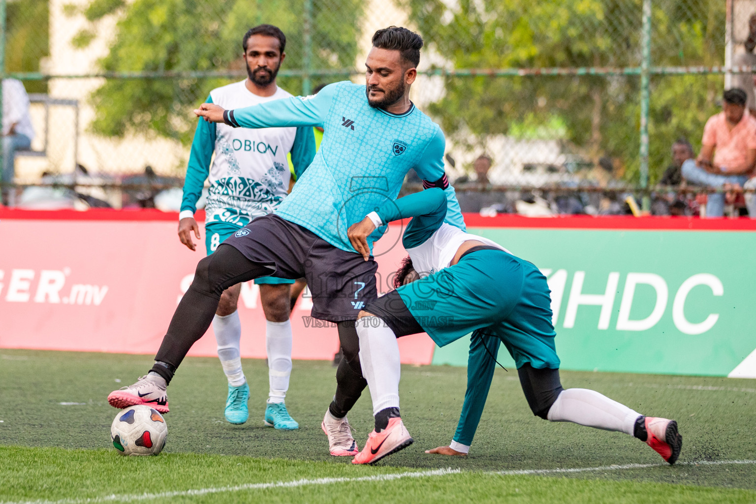 CLUB NDA vs HES CLUB in Club Maldives Classic 2024 held in Rehendi Futsal Ground, Hulhumale', Maldives on Friday, 6th September 2024. 
Photos: Hassan Simah / images.mv