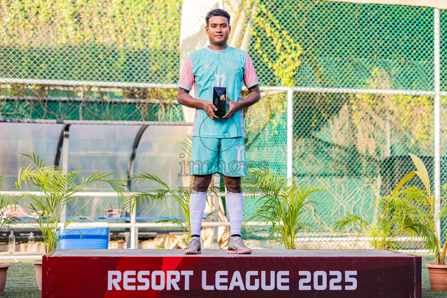 Resort League 2025 Raa Zone - Final Match
Joali vs kothaifaru in Resort League 2025 (Raa Zone) was held on Thursday, 21th august 2025 in JOALI Maldives Resort, Raa Atoll, Maldives. Photos: Areef Adam / images.mv