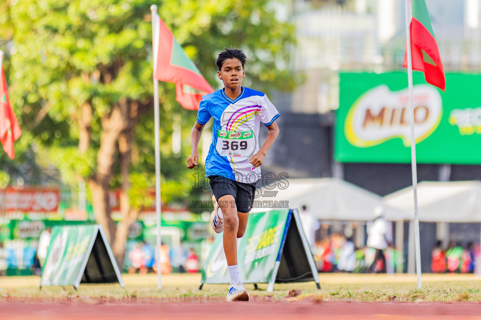 Day 3 of Inter-school Athletics Championship 2025 held in Ekuveni Synthetic Track, Male', Maldives on Wednesday, 08th October 2025. Photos by: Areef Adam  / Images.mv
