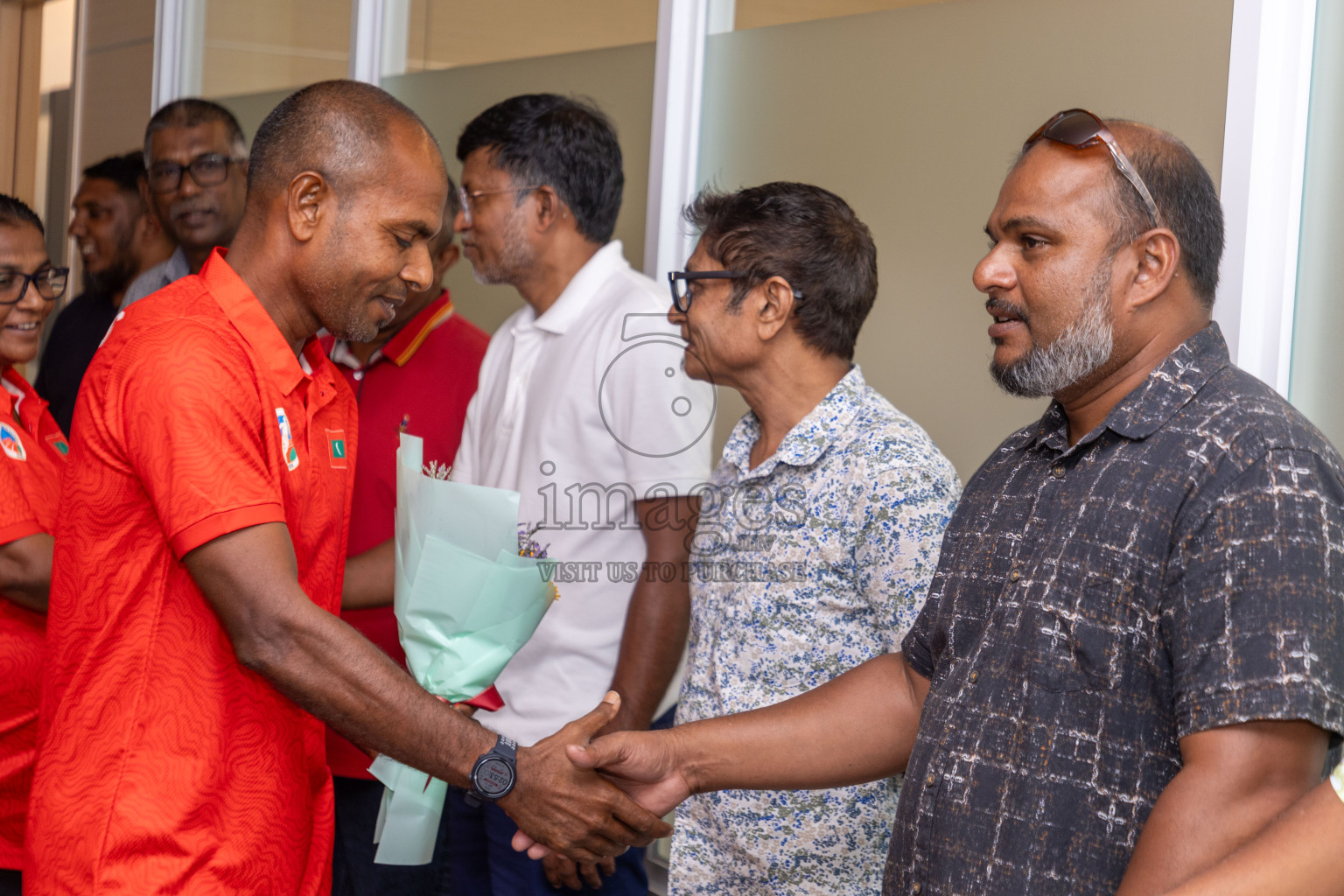 Arrival of Junior athletics team after 4th South Asian Junior Athletics Championship. Both Junior Men and Women's team won Bronze from 4x100m Relay event. 
Photos: Ismail Thoriq / images.mv