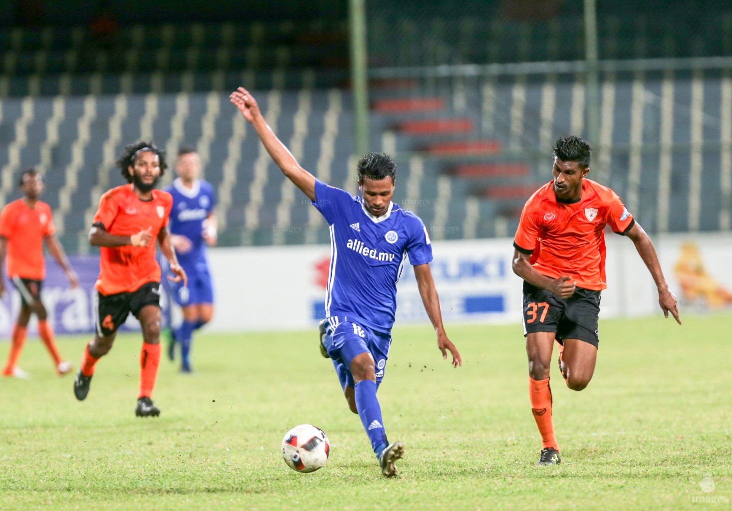 New Radiant vs Eagles in second round of  STO Male' League in Male', Maldives, Thursday, July 13, 2017. (Images.mv Photo/ Hussain Sinan). 