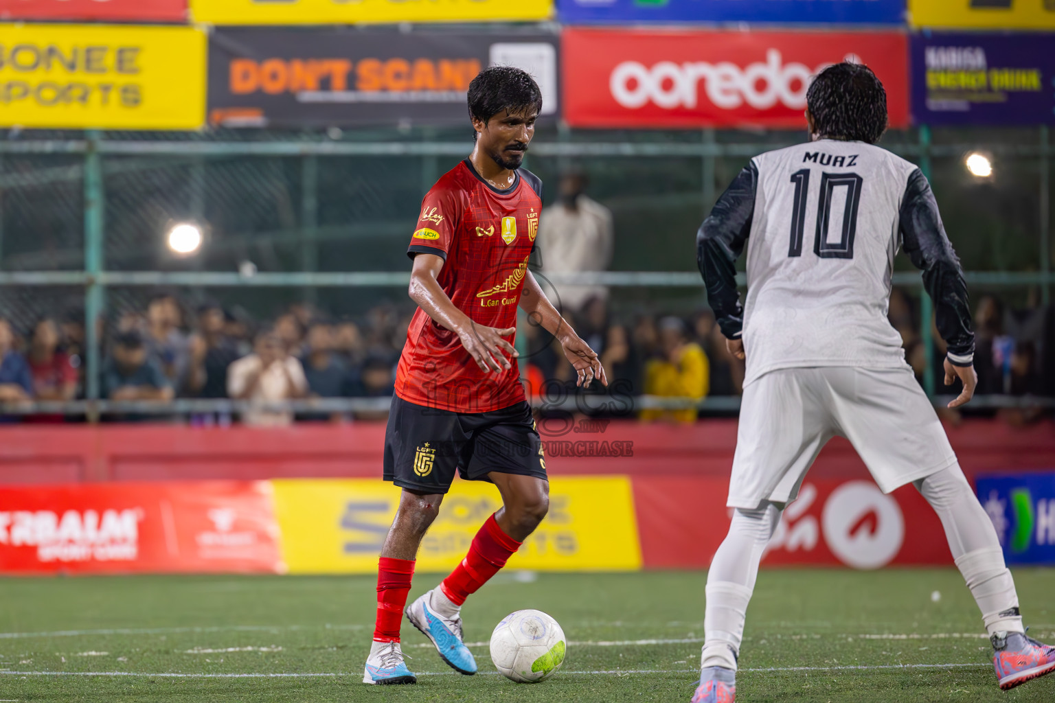 Vilimale vs L Gan in Semi Finals of Golden Futsal Challenge 2024 which was held on Friday, 1st March 2024, in Hulhumale', Maldives.
Photos: Ismail Thoriq / images.mv