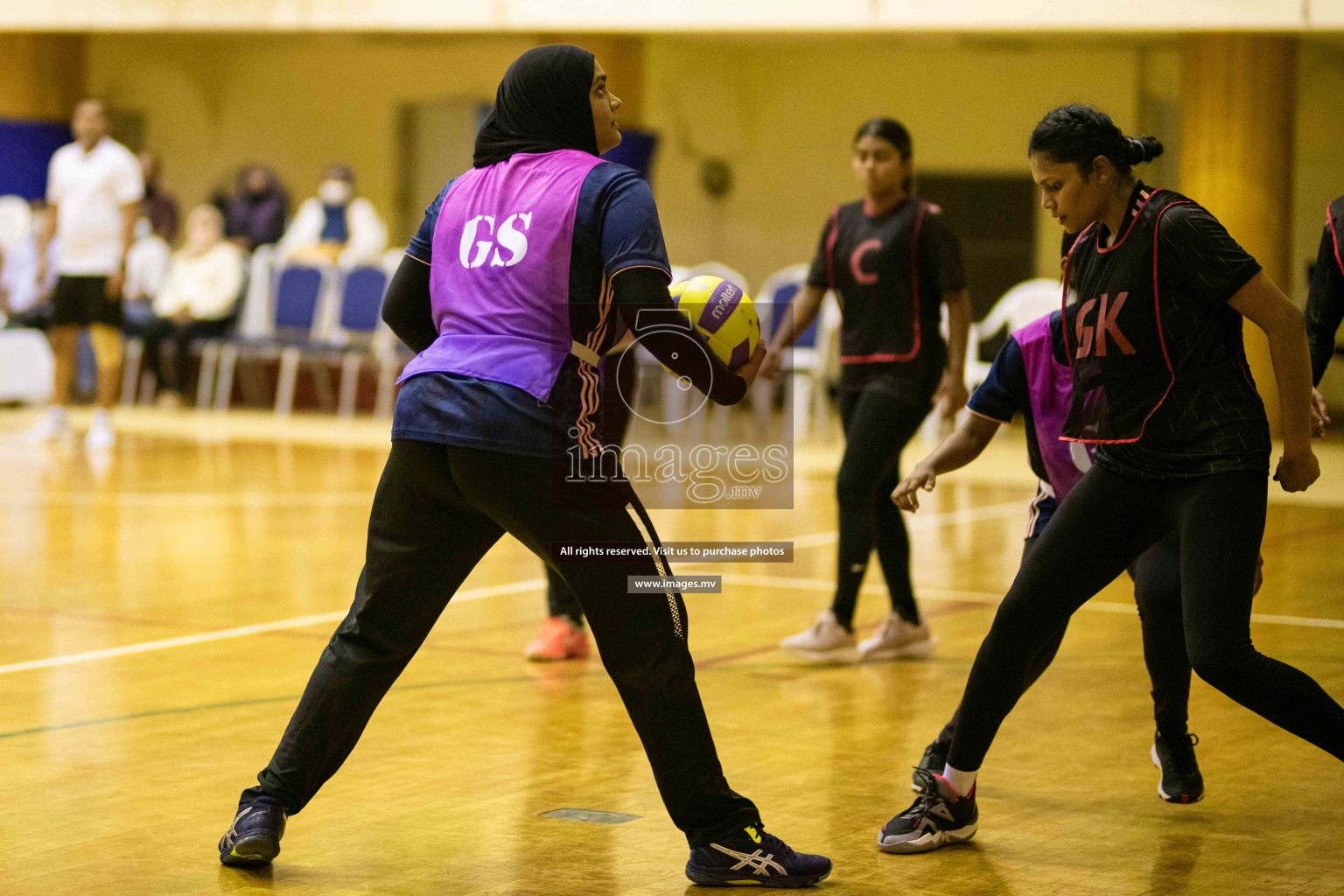 Kulhudhuffushi Youth & R.C vs Shining Star Sports Club in the Semi Finals of Milo National Netball Tournament 2021 held on 3 December 2021 in Male', Maldives, photos by Maanish