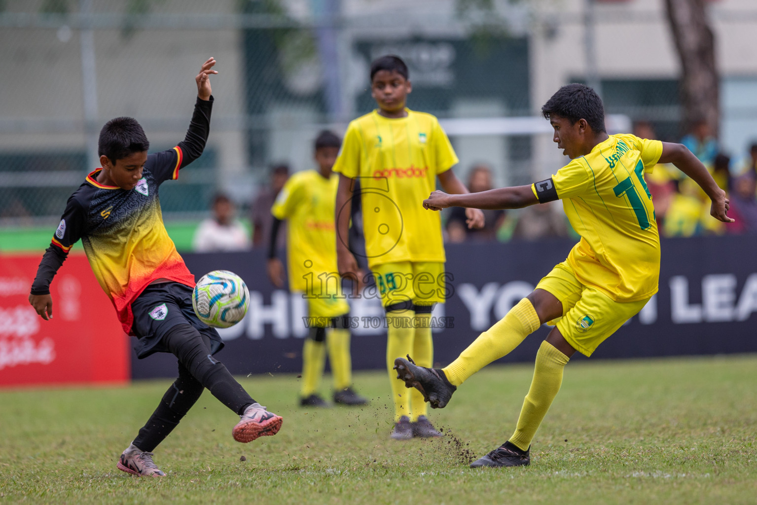 Eagles vs Maziya (U12) in Dhivehi Youth League 2024 - Day 2. Matches held at Henveiru Stadium on 22nd November 2024 , Friday. Photos: Shuu Abdul Sattar/ Images.mv