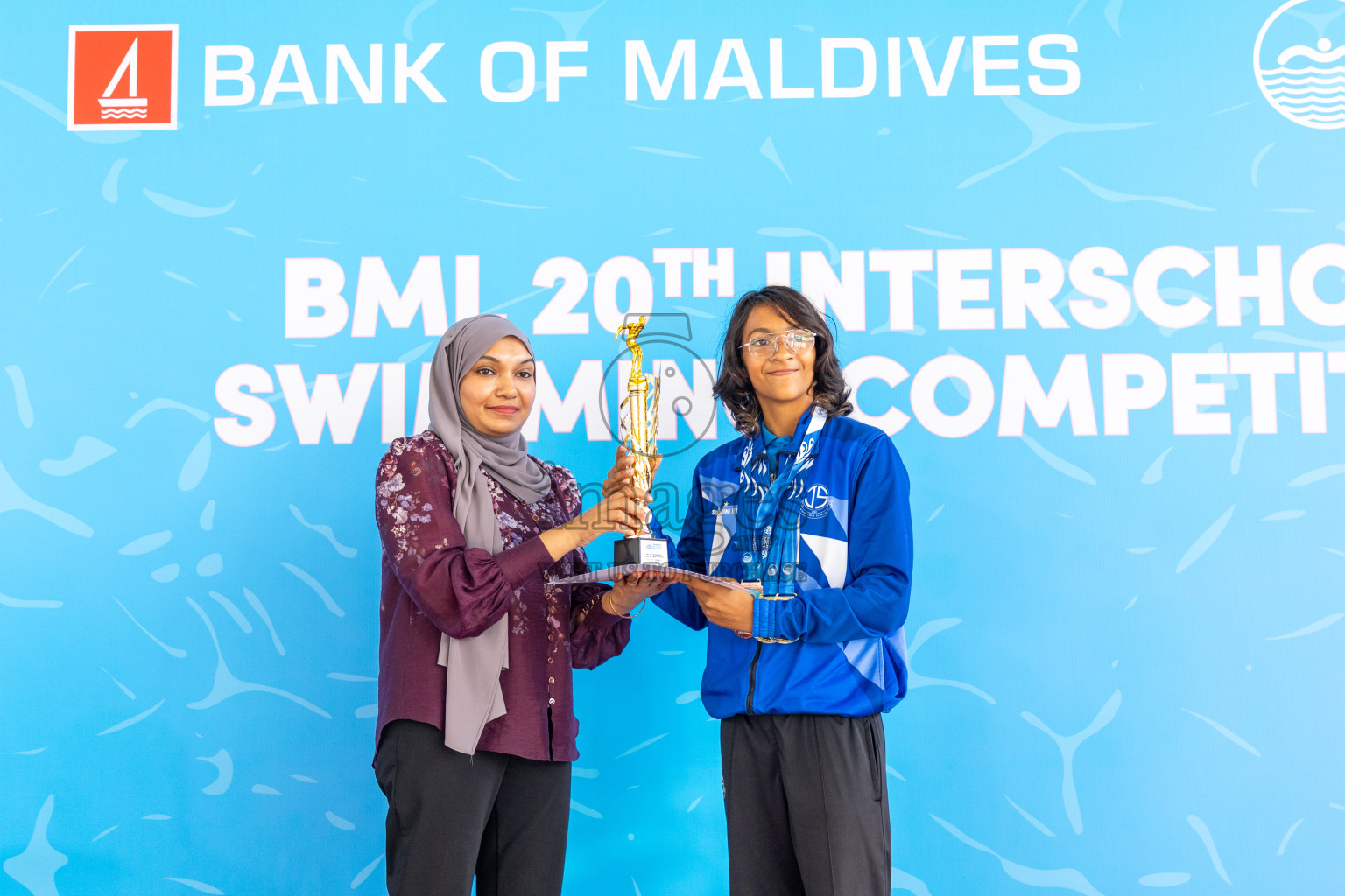 Closing ceremony of BML 20th Inter-School Swimming Competition was held in Hulhumale' Swimming Complex on Saturday, 19th October 2024. 
Photos: Ismail Thoriq