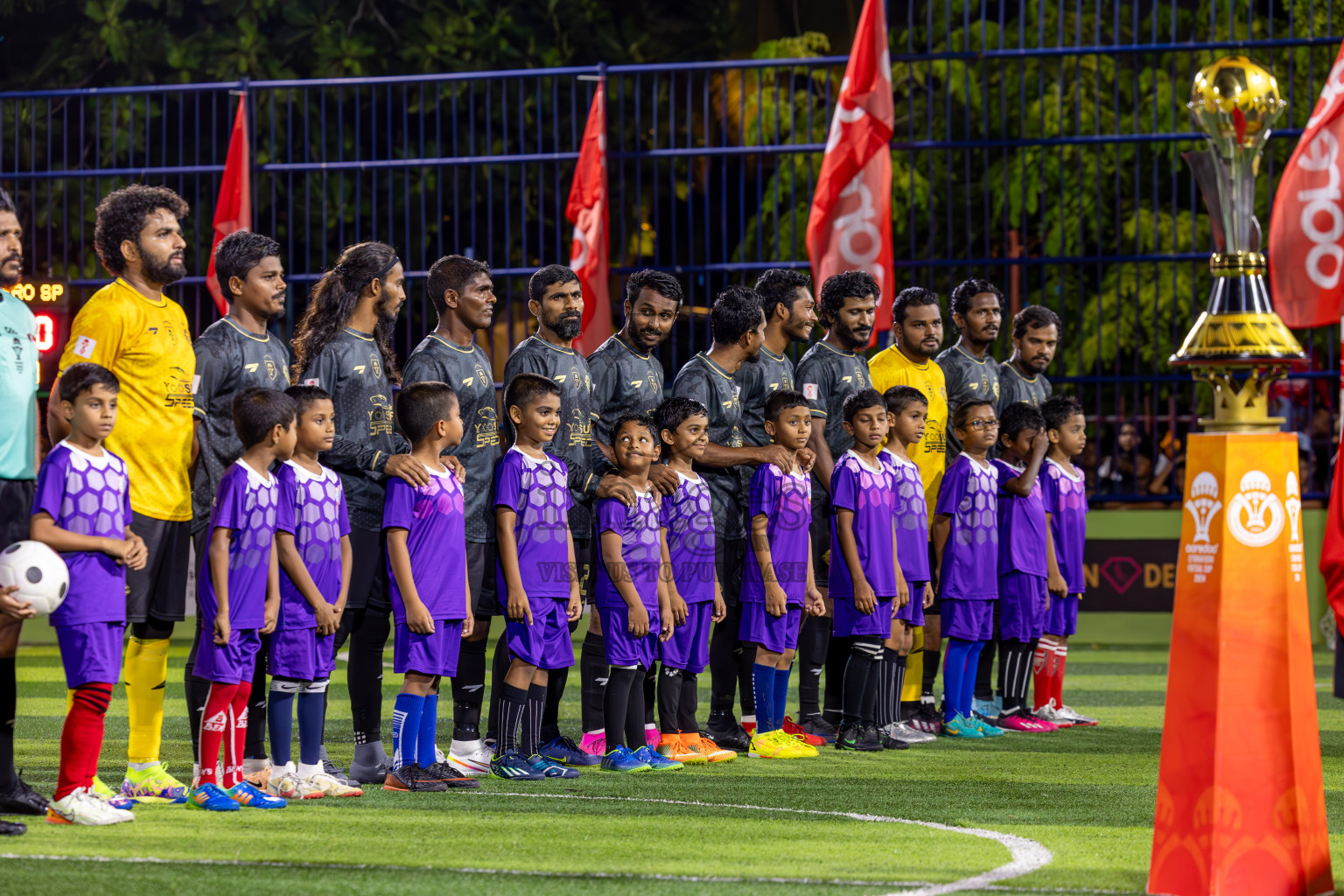 CC Sports Club vs Afro SC in the final of Eydhafushi Futsal Cup 2024 was held on Wednesday , 17th April 2024, in B Eydhafushi, Maldives
Photos: Ismail Thoriq / images.mv