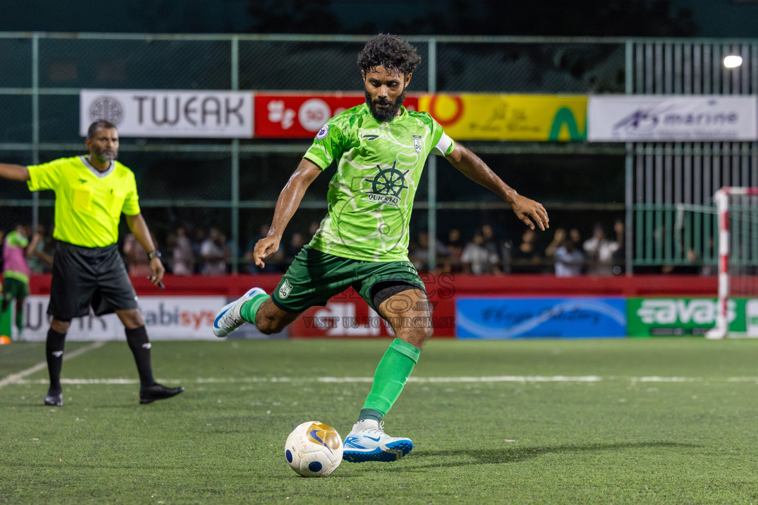 F. Biledhoo VS F. Magoodhoo in Day 7 of Golden Futsal Challenge 2025 was held on Saturday, 11th January 2025, in Hulhumale', Maldives Photos: Hassan Simah / images.mv