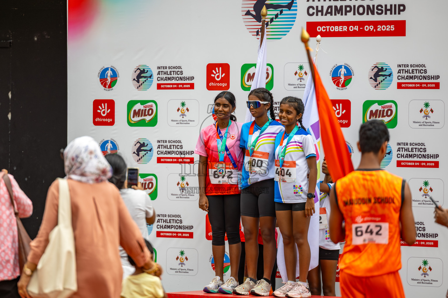 Day 6 of Inter-school Athletics Championship 2025 held in Ekuveni Synthetic Track, Male', Maldives on Sunday, 12th October 2025. Photos by: Ismail Thoriq / Images.mv