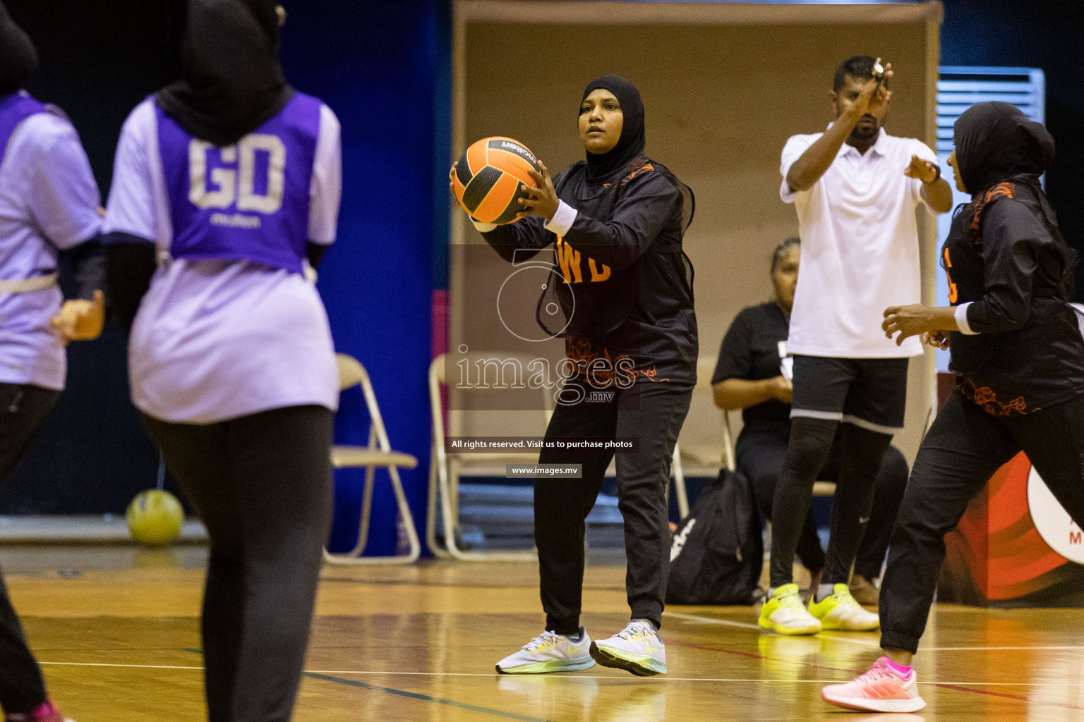 Club Matrix vs VYANSA in the Milo National Netball Tournament 2022 on 20 July 2022, held in Social Center, Male', Maldives. Photographer: Shuu / Images.mv