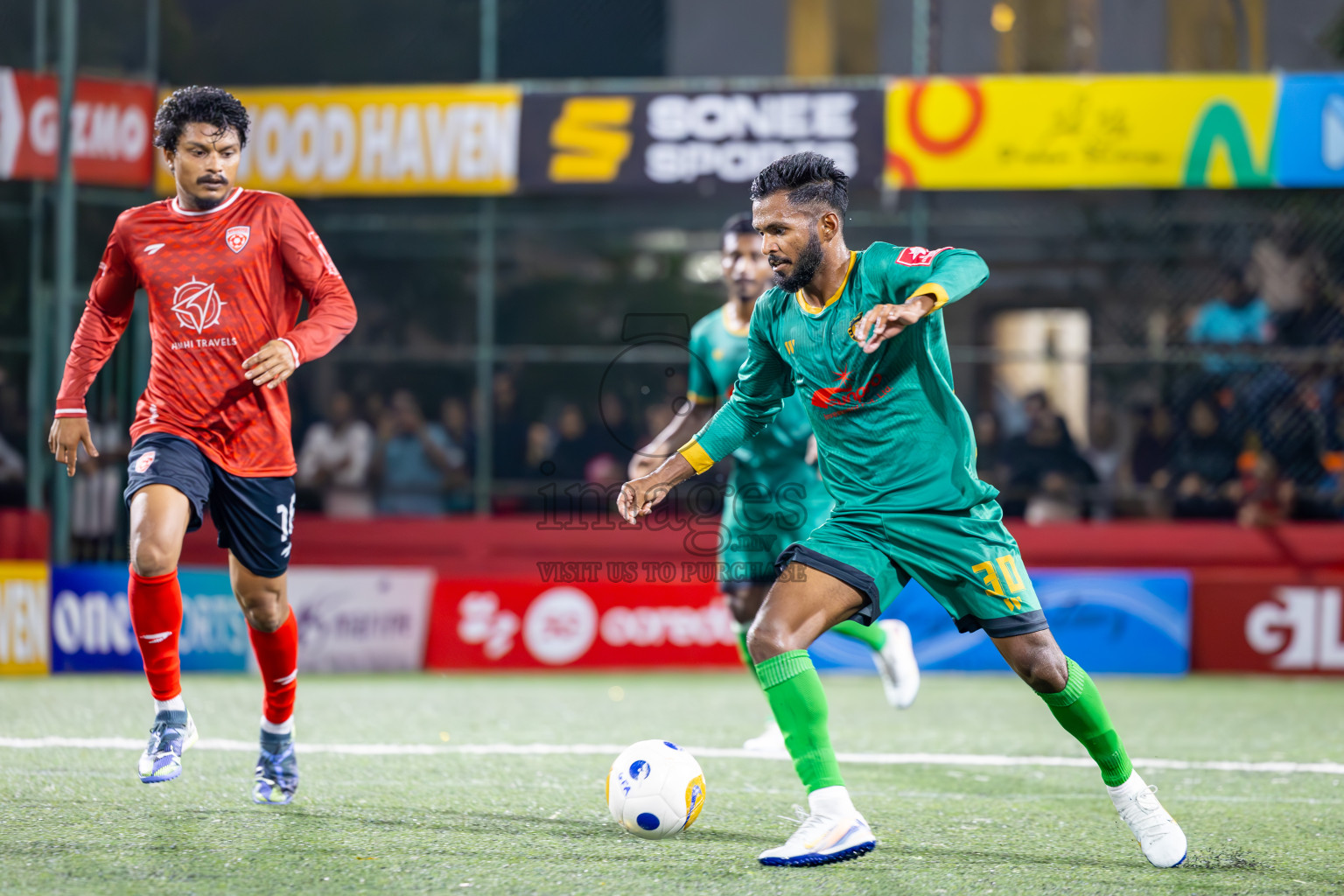 ADh Omadhoo vs ADh Mahibadhoo in Alifu Dhaalu Atoll Final on Day 23 of Golden Futsal Challenge 2025 was held on Monday , 27th January 2025, in Hulhumale', Maldives.
Photos: Ismail Thoriq / images.mv