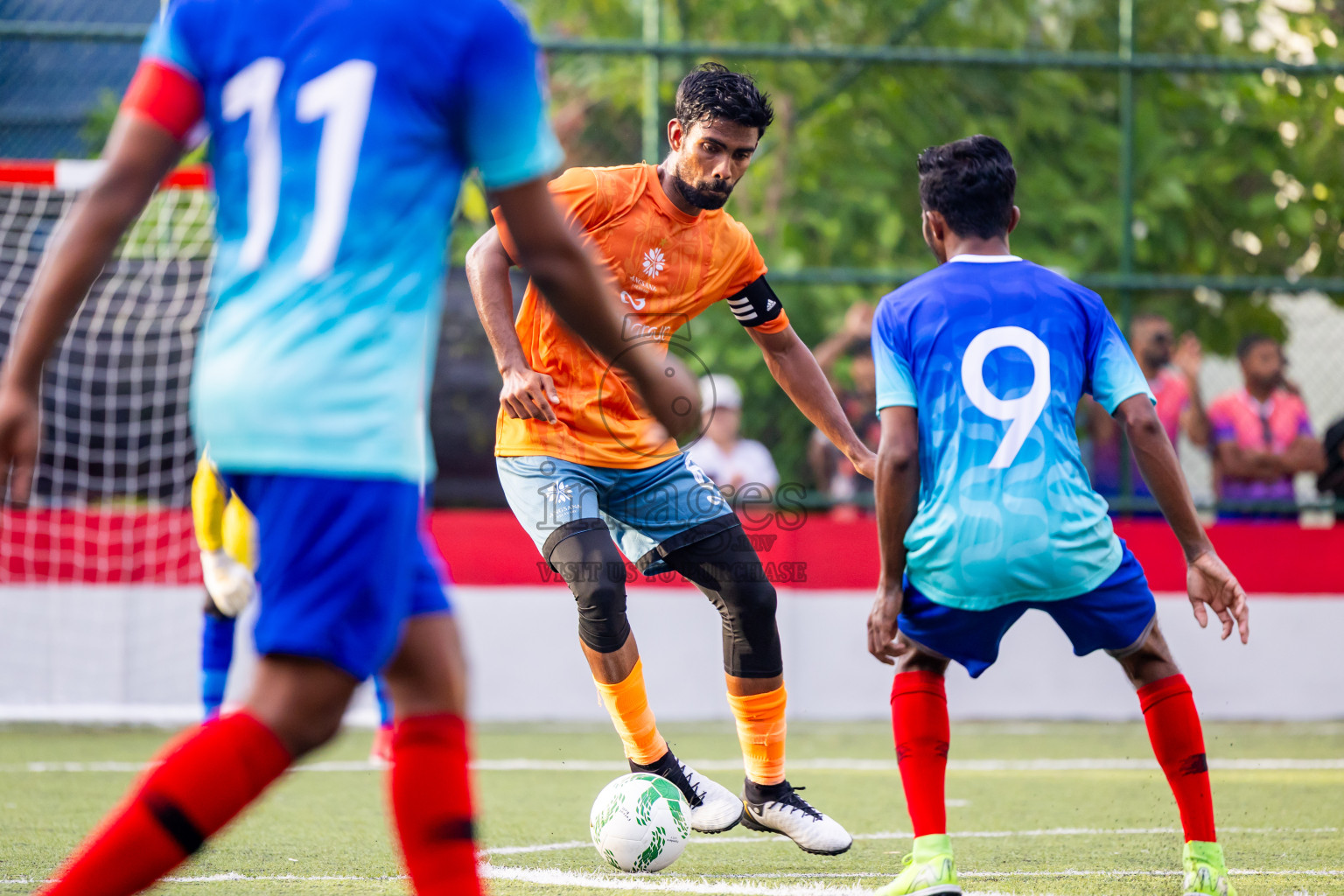 Velavaru vs Kandima in Day 6 of Resort League 2025 (Dhaalu Zone) was held on Tuesday, 20th May 2025 in Niyama Private island, Dhaalu Atoll, Maldives. Photos: Nausham Waheed / images.mv
