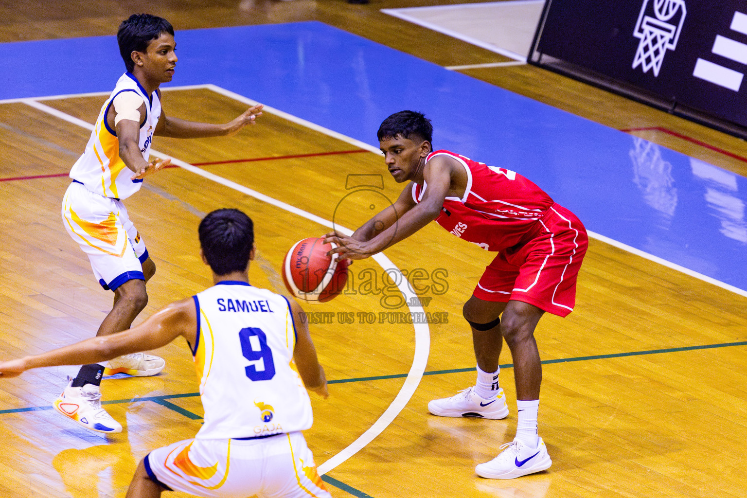 Maldives vs SriLanka in Day 1 of Under 16 Asian Cup SABA Qualifiers 2025 was held in Social Center, Male', Maldives on 12th June 2025. Photos: Nausham Waheed / images.mv