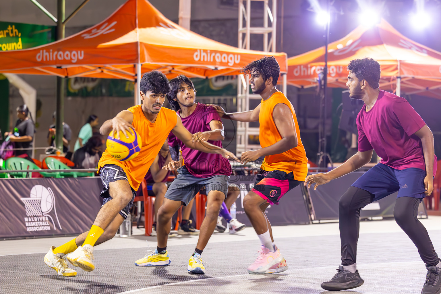 Day 2 of MILO Ramadan 3x3 Challenge 2024 was held in Ekuveni Outdoor Basketball Court at Male', Maldives on Wednesday, 13th March 2024.
Photos: Ismail Thoriq / images.mv